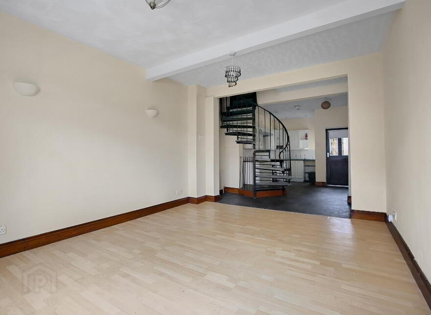 829 Crumlin Road, Belfast, BT14 8AA