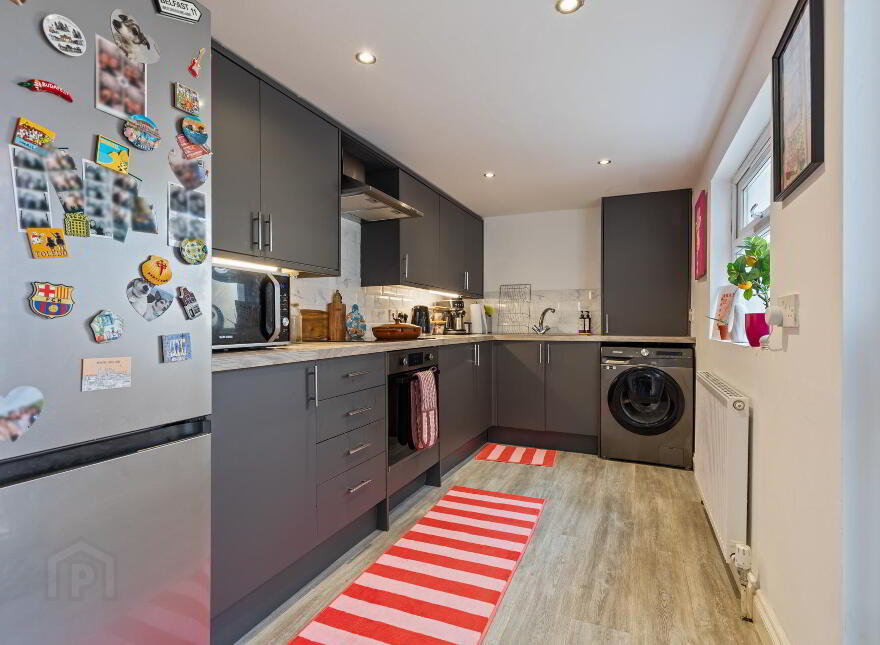 25 Victoria Road, Belfast, BT4 1QU