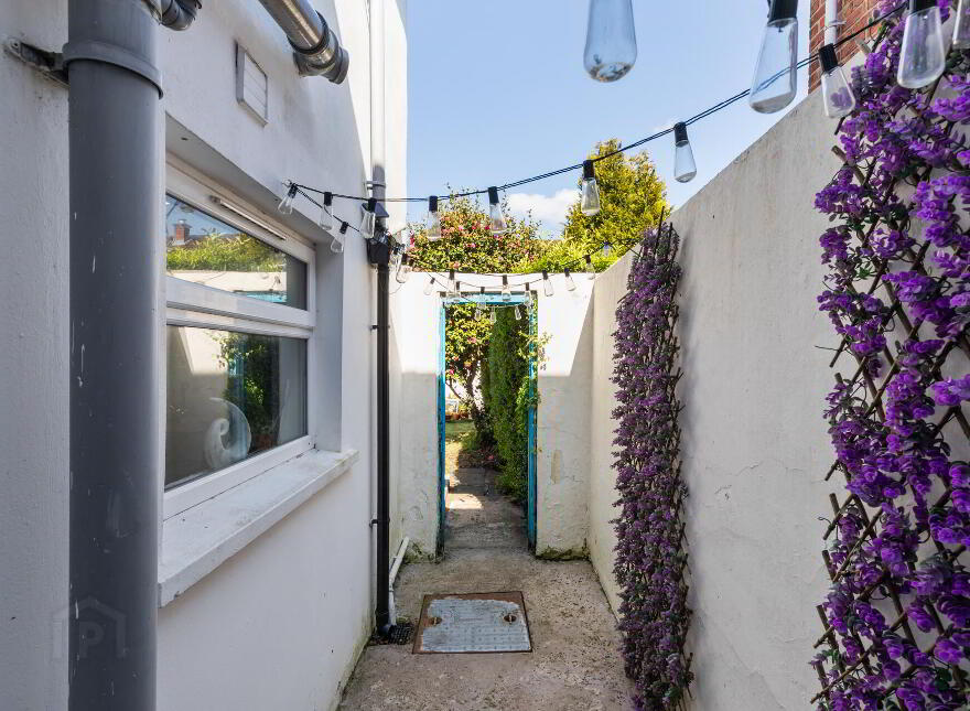 25 Victoria Road, Belfast, BT4 1QU