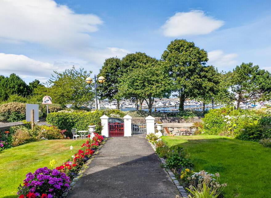 61 Queens Parade, Bangor, BT20 3BH