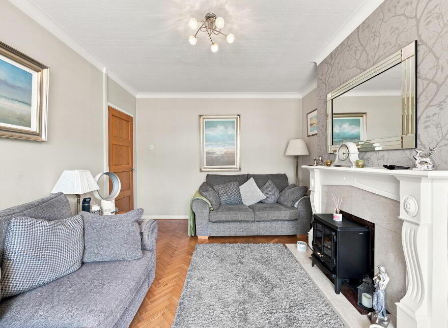 3 Gilnahirk Park, Belfast, BT5 7DX