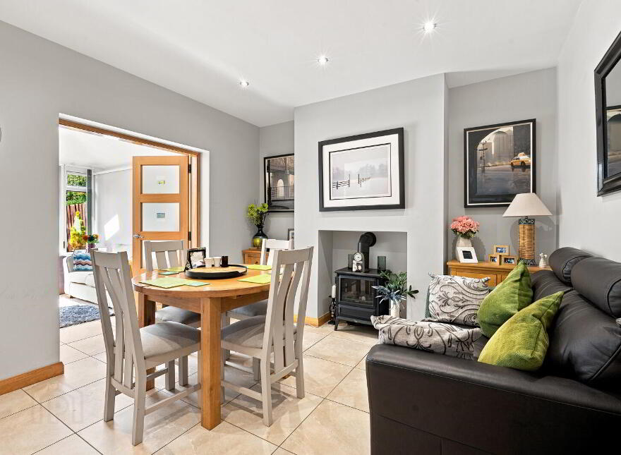 3 Gilnahirk Park, Belfast, BT5 7DX