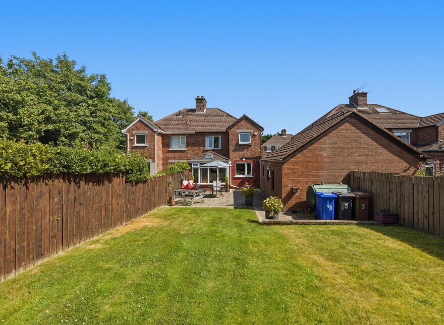 3 Gilnahirk Park, Belfast, BT5 7DX
