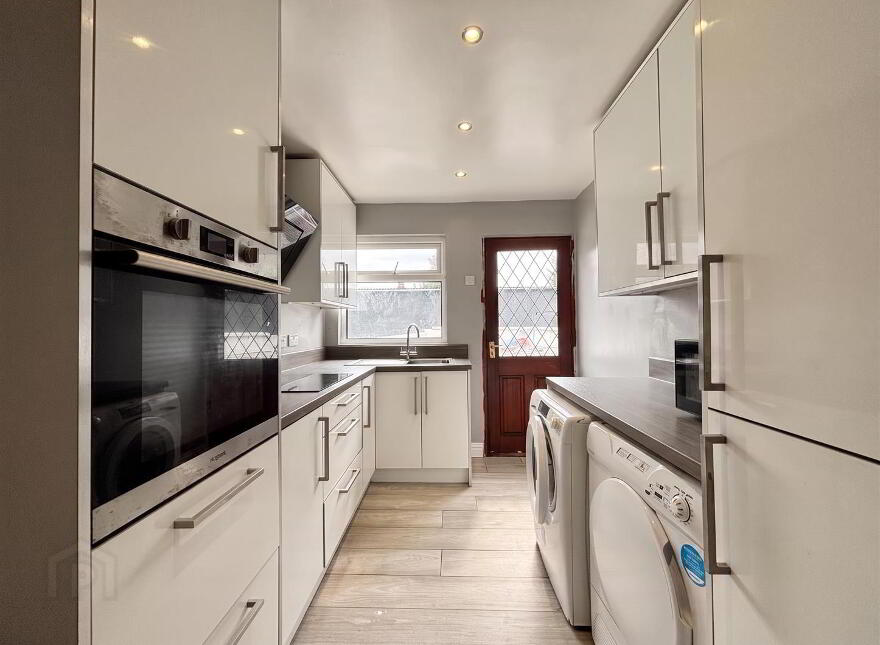 17 Glenside Parade, Belfast, BT14 8AH