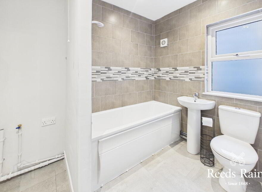 7 Somerset Avenue, Bangor, BT20 3BQ
