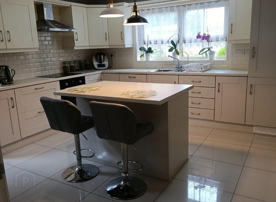 15 Pine Brook, Derrylin, Enniskillen, BT92 9BN