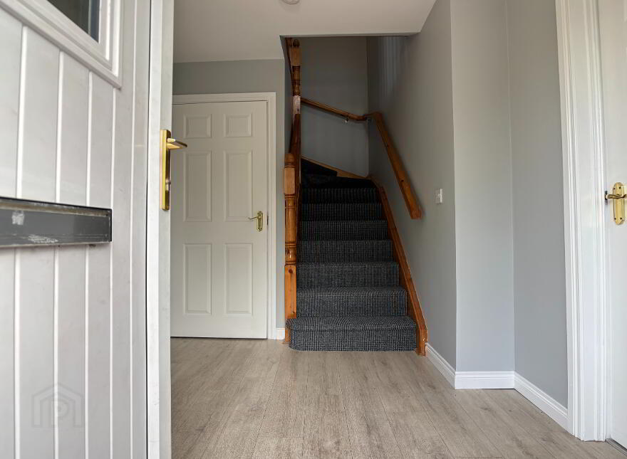 83 Carrigart Crescent, Lurgan, BT65 5EG