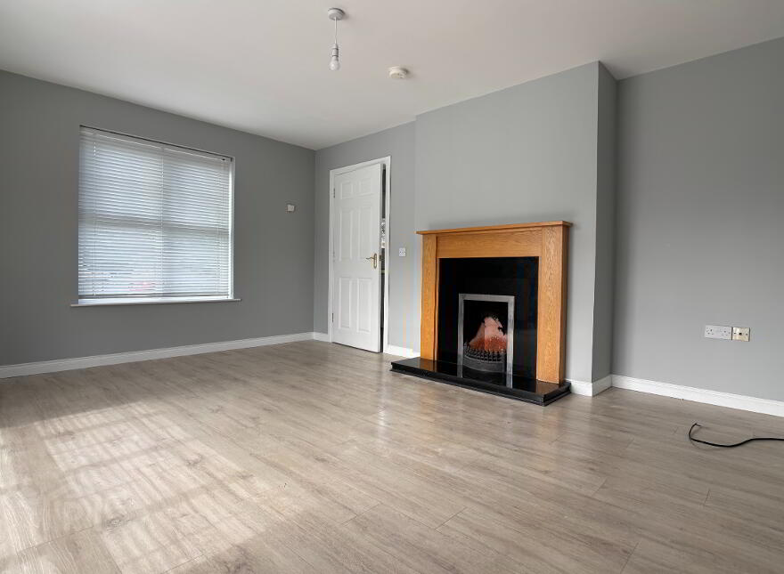 83 Carrigart Crescent, Lurgan, BT65 5EG