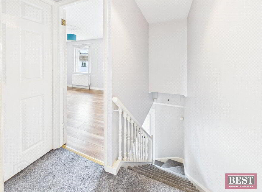 113 Clermont Gardens, Warrenpoint, Newry, BT34 3LH