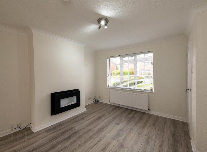 15 Muskett Gardens, Carryduff, Belfast, BT8 8QW