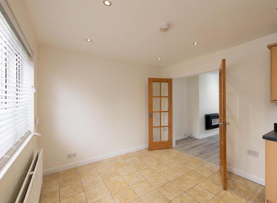 15 Muskett Gardens, Carryduff, Belfast, BT8 8QW