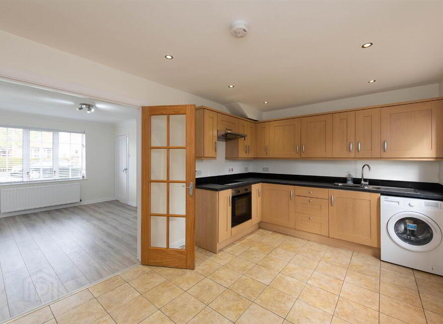 15 Muskett Gardens, Carryduff, Belfast, BT8 8QW