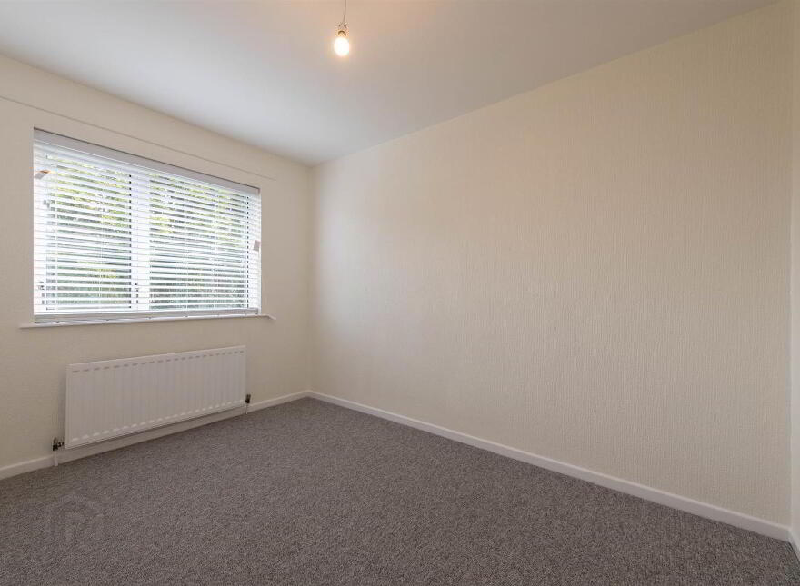 15 Muskett Gardens, Carryduff, Belfast, BT8 8QW
