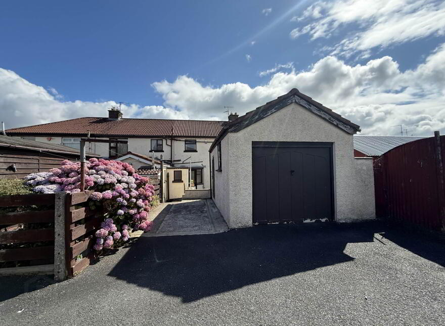 3 Greenpark Avenue, Markethill, BT60 1PY