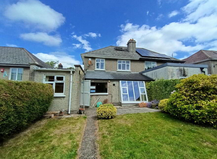 4 Coolraine Terrace, Ennis Road, North Circular Road, V94X4CP