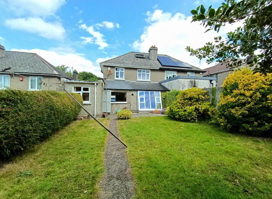 4 Coolraine Terrace, Ennis Road, North Circular Road, V94X4CP