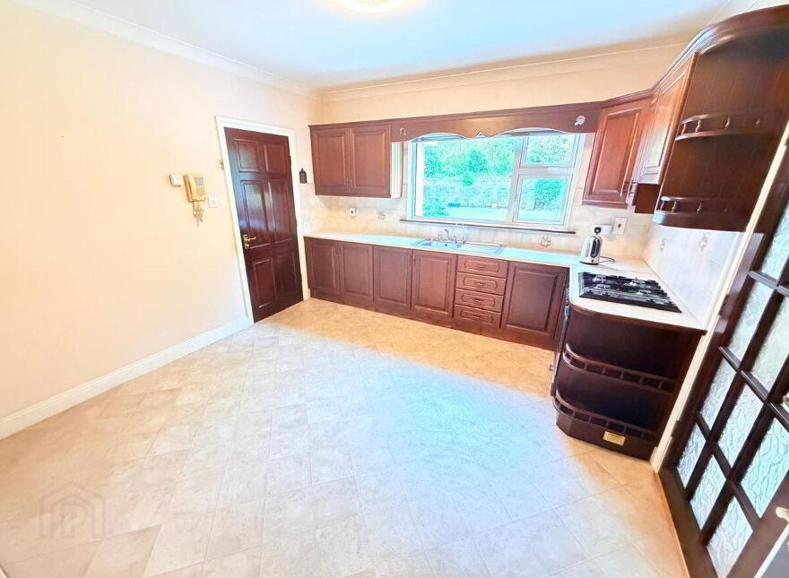 Mount Carmel, 5 Avondale, Wilton, T12P9TT