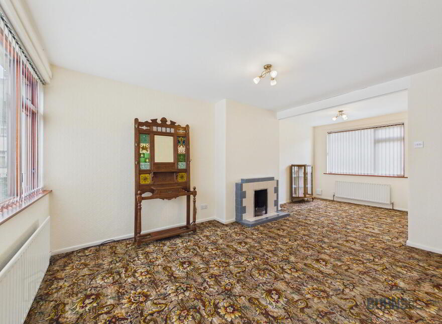 32 Queen's Avenue, Magherafelt, BT45 6BU