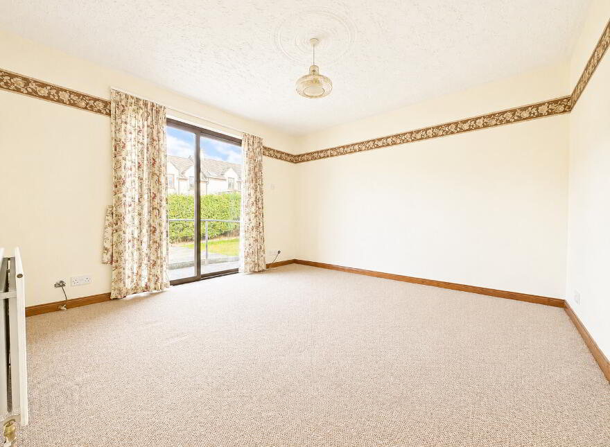 8 Seskin Avenue, Ballyclare, BT39 9LG