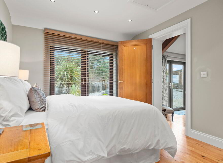 2 Hillcrest View (HOLIDAY LET), Portrush, BT52 2RB