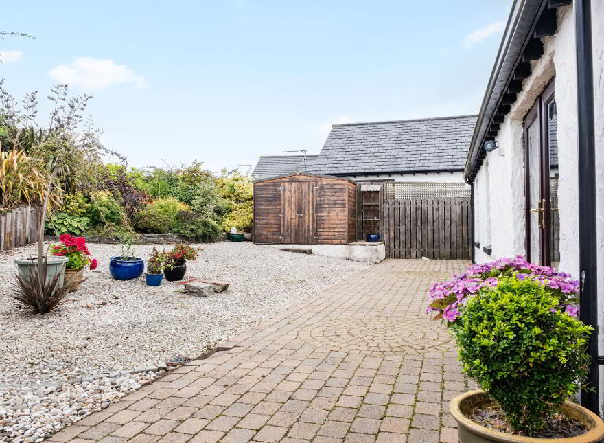 2 Hillcrest View (HOLIDAY LET), Portrush, BT52 2RB