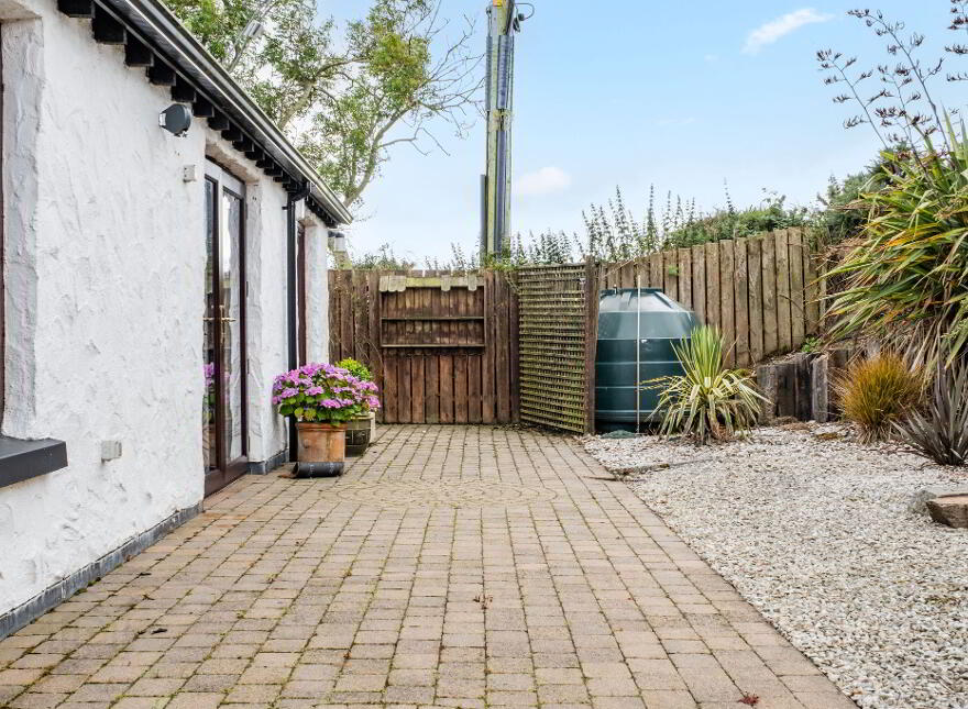 2 Hillcrest View (HOLIDAY LET), Portrush, BT52 2RB