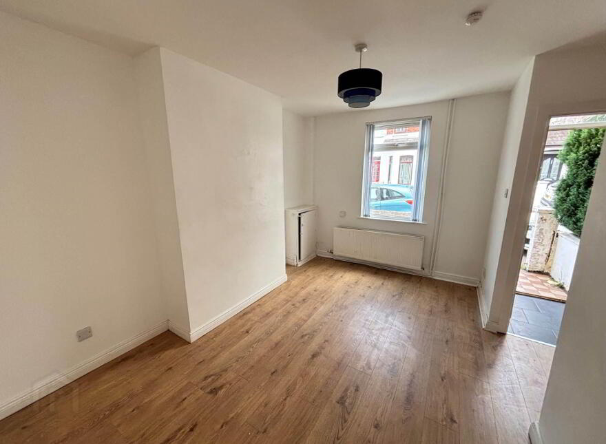 107 Hyndford Street, Belfast, BT5 5JF