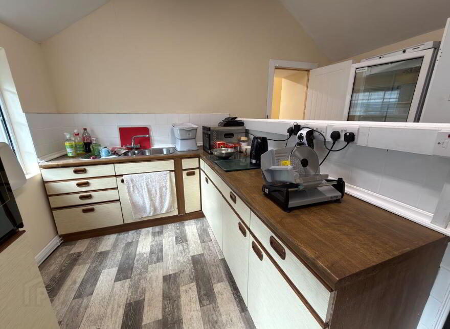 (Lot 4) 10 West Street, Carrickfergus, BT38 7AR