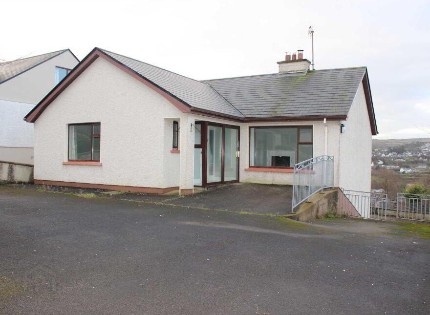5 West Hill, Letterkenny, F92F9T4 photo