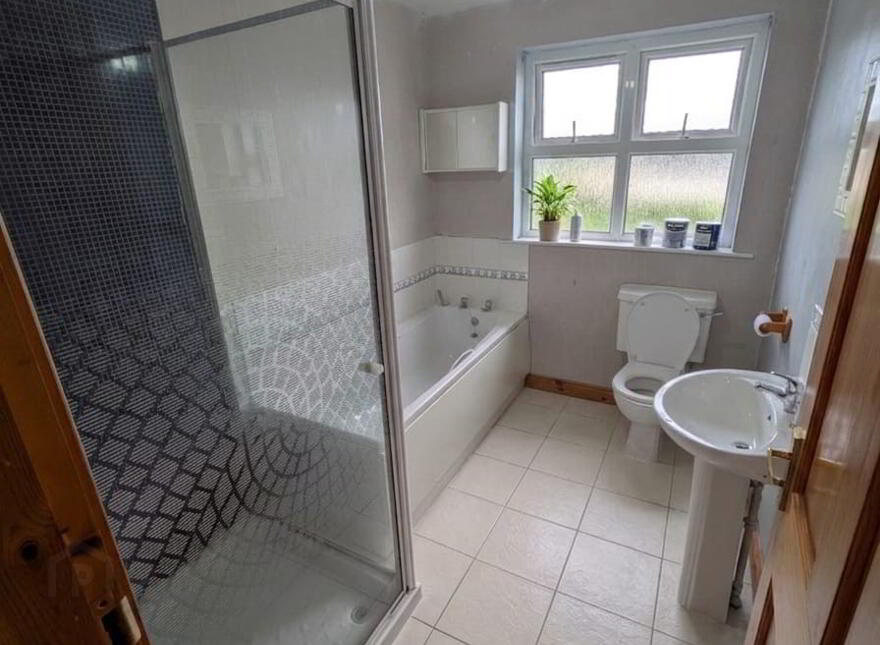 2 Taylorstown Crescent, Grange, Toomebridge, BT41 3PF