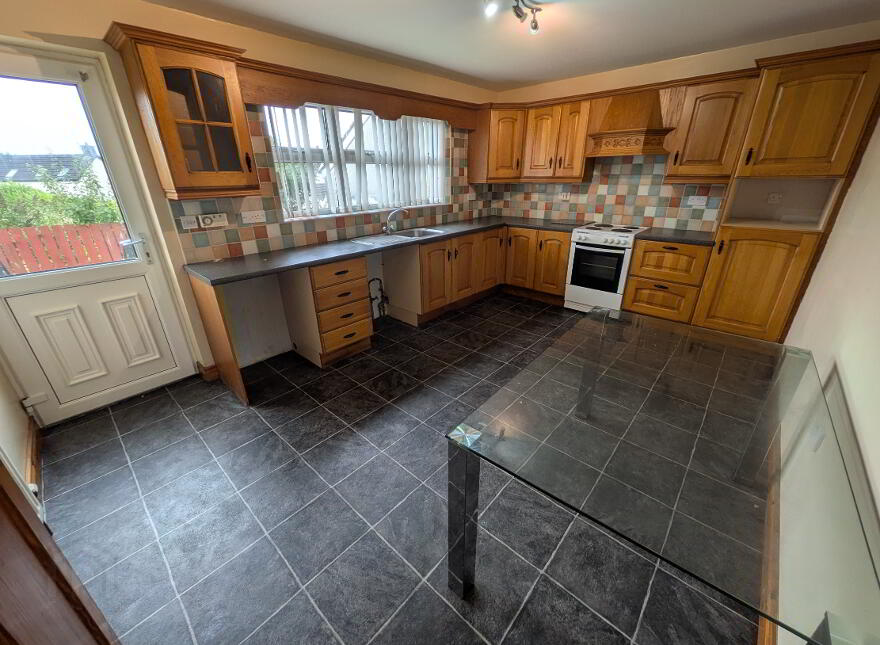 2 Taylorstown Crescent, Grange, Toomebridge, BT41 3PF