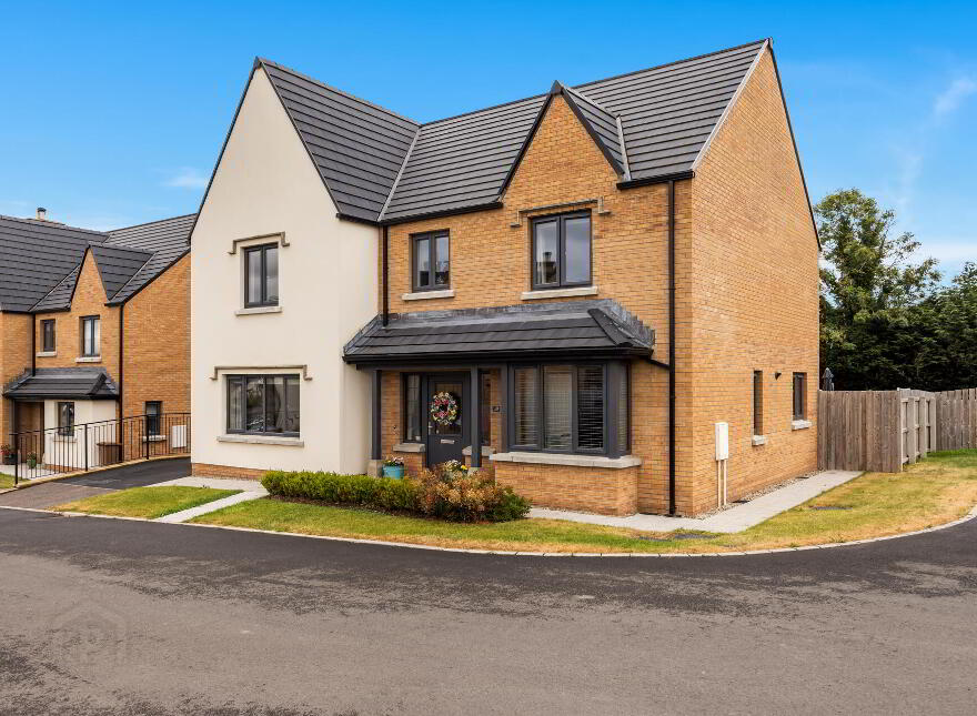 29 Ashgrove Walk, Comber, Newtownards, BT23 5PJ photo