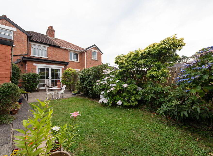 4 Station Road, Greenisland, Carrickfergus, BT38 8TS