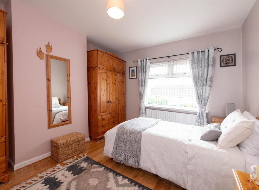 4 Station Road, Greenisland, Carrickfergus, BT38 8TS