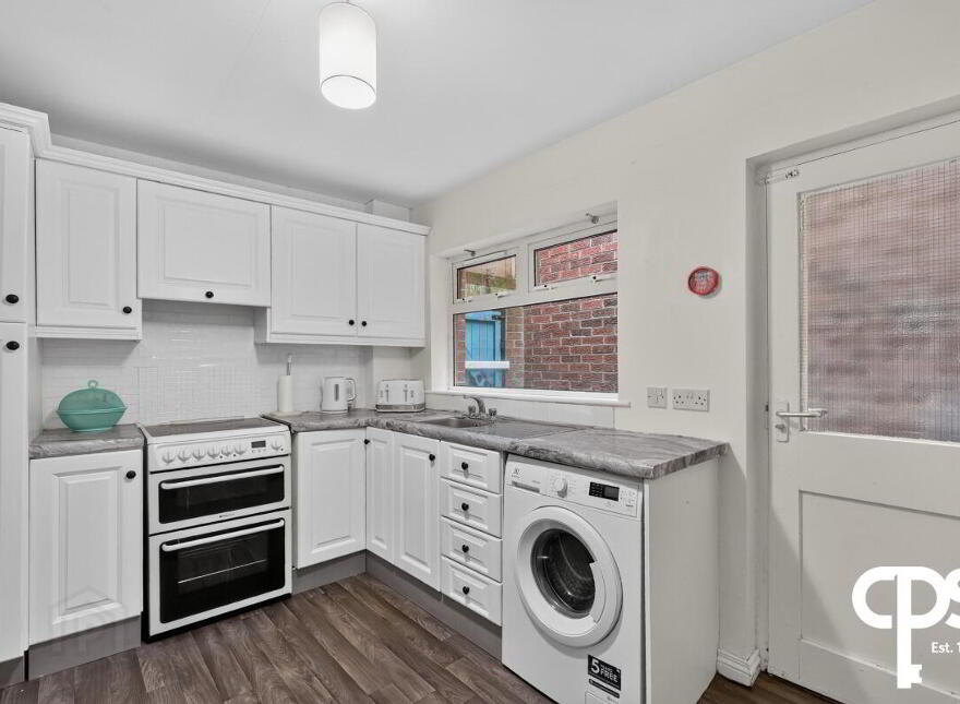 38 Damascus Street, Belfast, BT7 1QQ