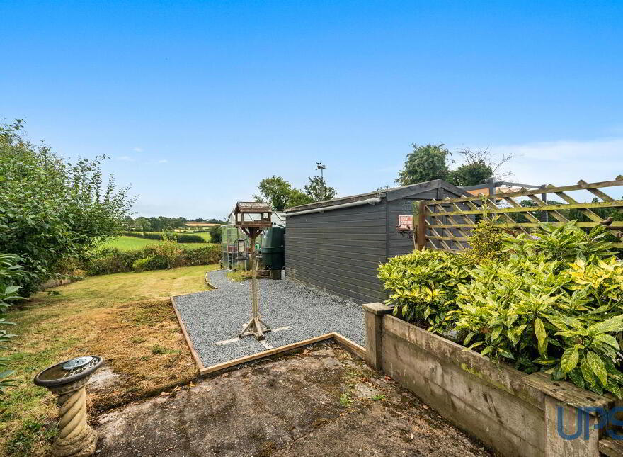 6 Scroggy Road, Ballinderry Upper, Lisburn, BT28 2EZ