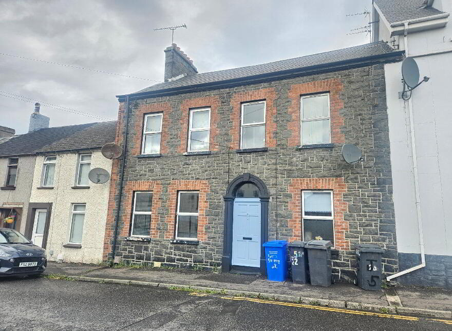 Flat 1, 5 West Street, Newtownards, BT23 4EN