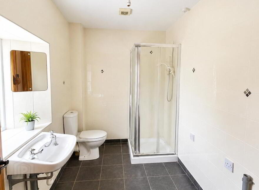 24 Gallan Road, Newtownstewart, Omagh, BT78 4BZ