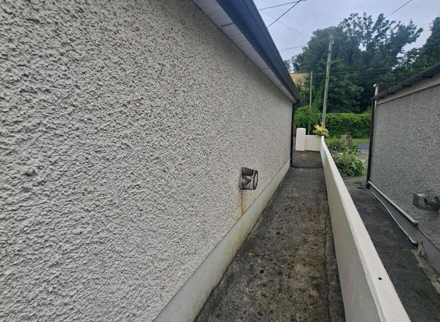 Yonder, 4 Rock Cross, Cavan, H12Y448