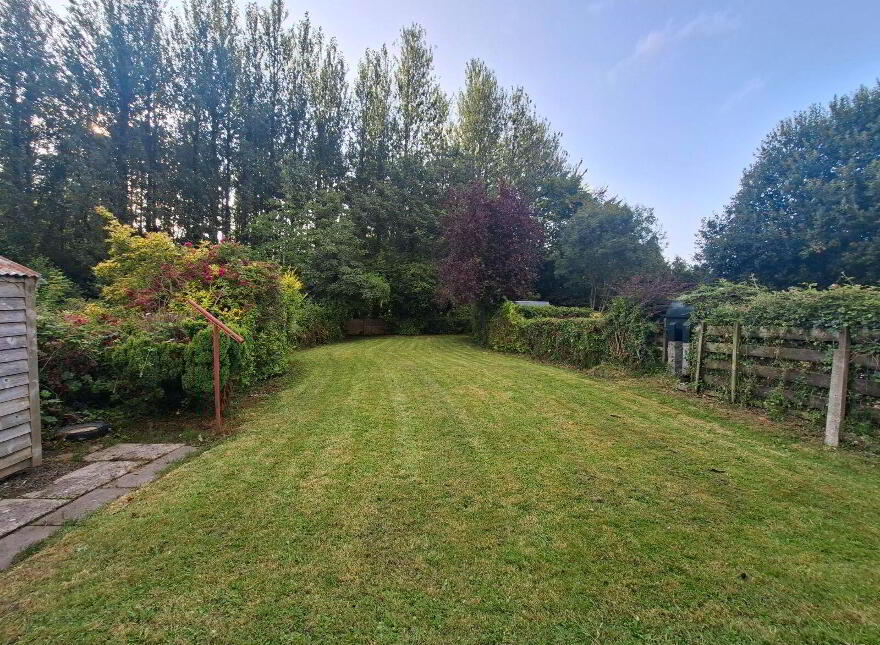 Yonder, 4 Rock Cross, Cavan, H12Y448
