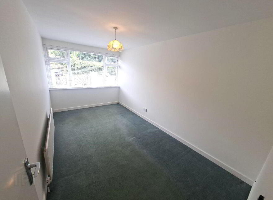 Yonder, 4 Rock Cross, Cavan, H12Y448
