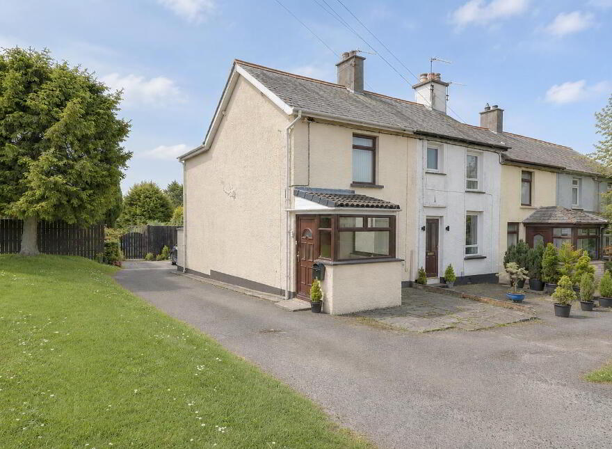 194 Belfast Road, Newtownards, BT23 4TA