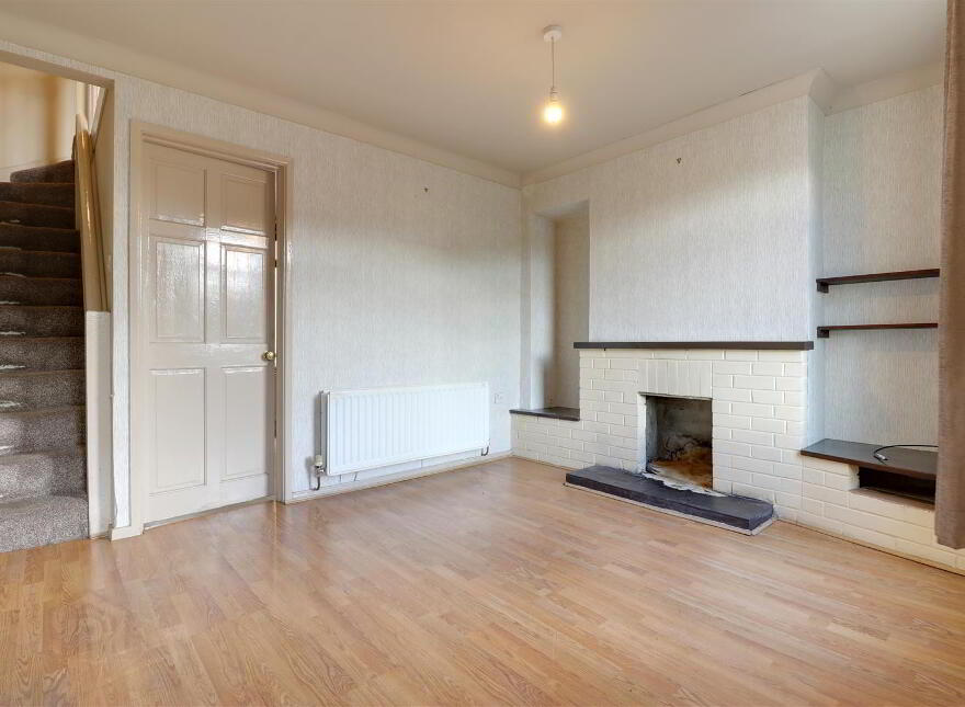 194 Belfast Road, Newtownards, BT23 4TA