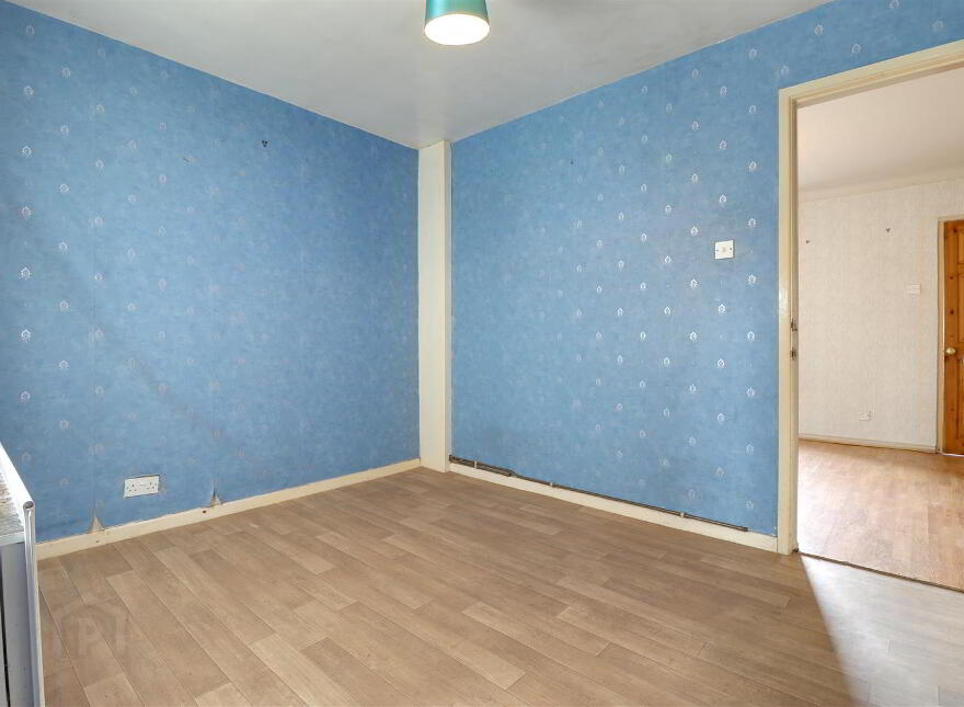 194 Belfast Road, Newtownards, BT23 4TA