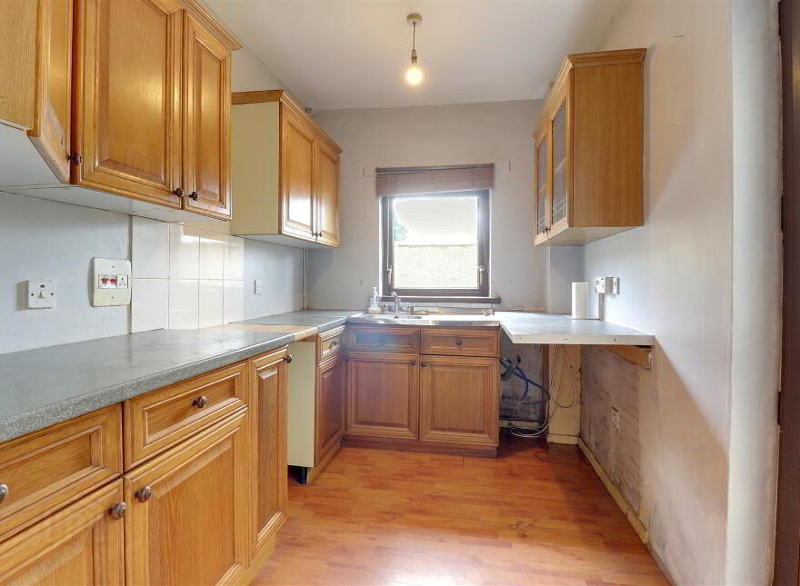 194 Belfast Road, Newtownards, BT23 4TA