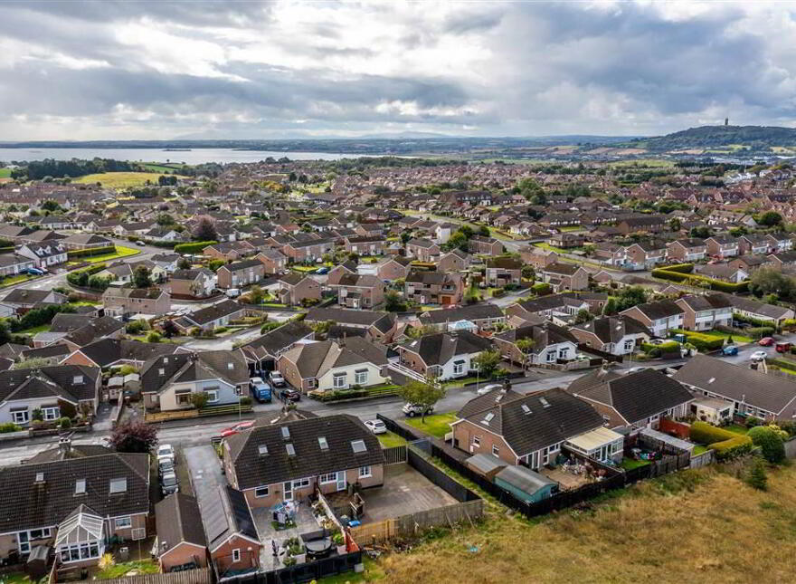 22 Cooleen Avenue, Newtownards, BT23 8UZ