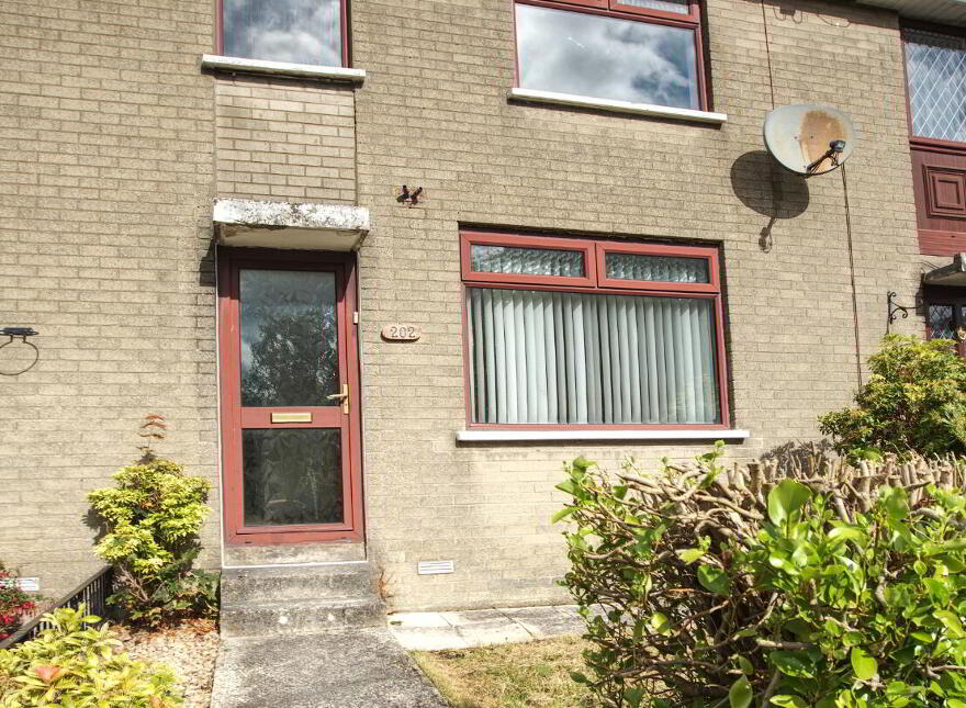 202 Clandeboye Road, Bangor, BT19 1QA