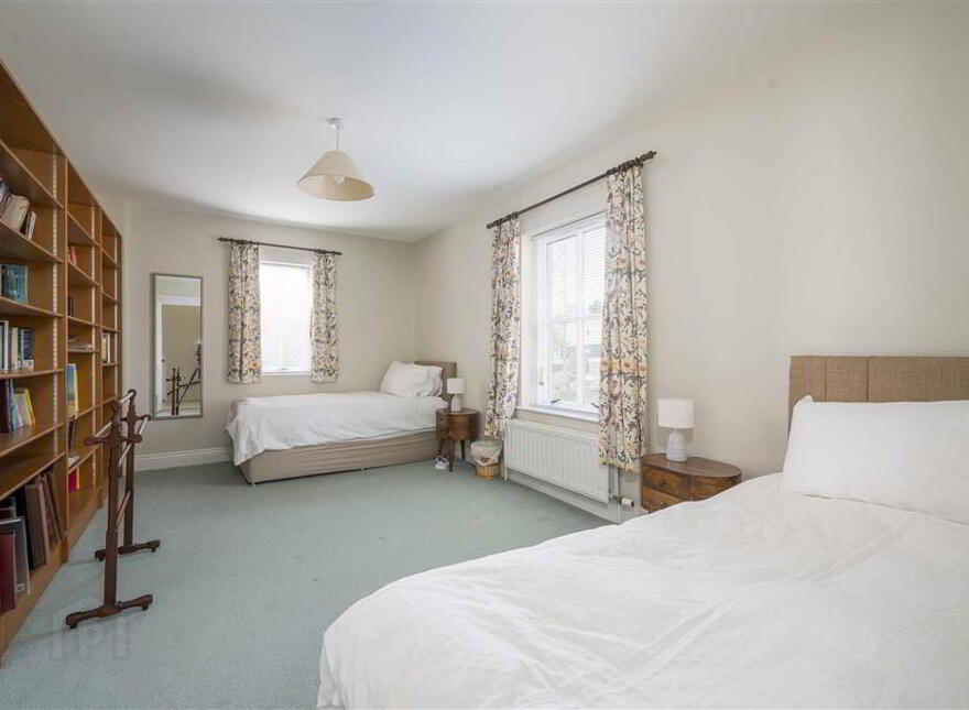 2 The Quay, Dundrum, Newcastle, BT33 0LS