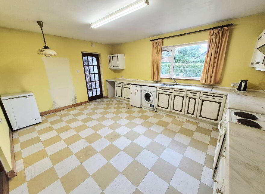 Gortnamona, 39 Clareville Estate, Pouladuff Road, The Lough, T12H7D3