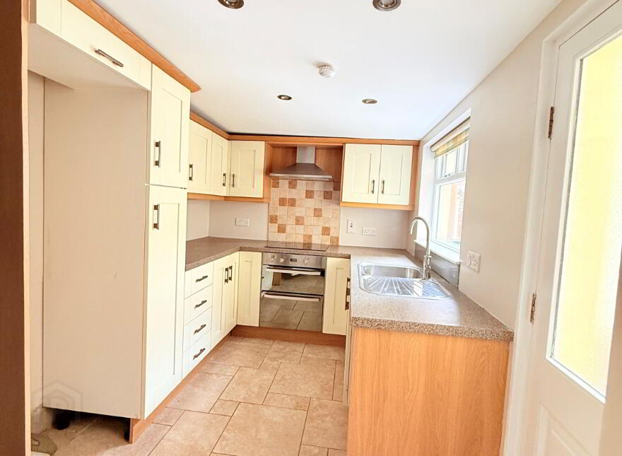 9 Waveney Road, Ballymena, BT43 5BA